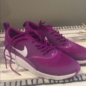 Nike shoes